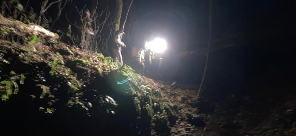 Madre e figlia si perdono nel bosco, dal paese si sentono le grida e scatta l'allarme